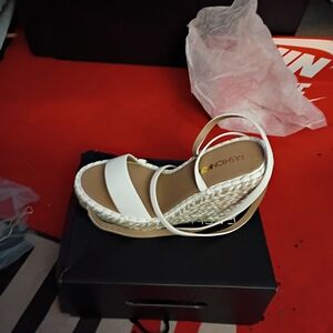 NewWomen’s White Wedge Sandals - Strappy Espadrille Style